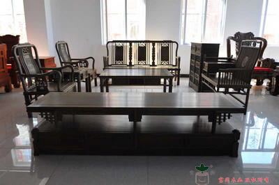 ����ľ����